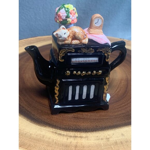 Vintage Cardinal Inc. Black Teapot Stove Design with Cat & Flowers - Picture 13 of 13